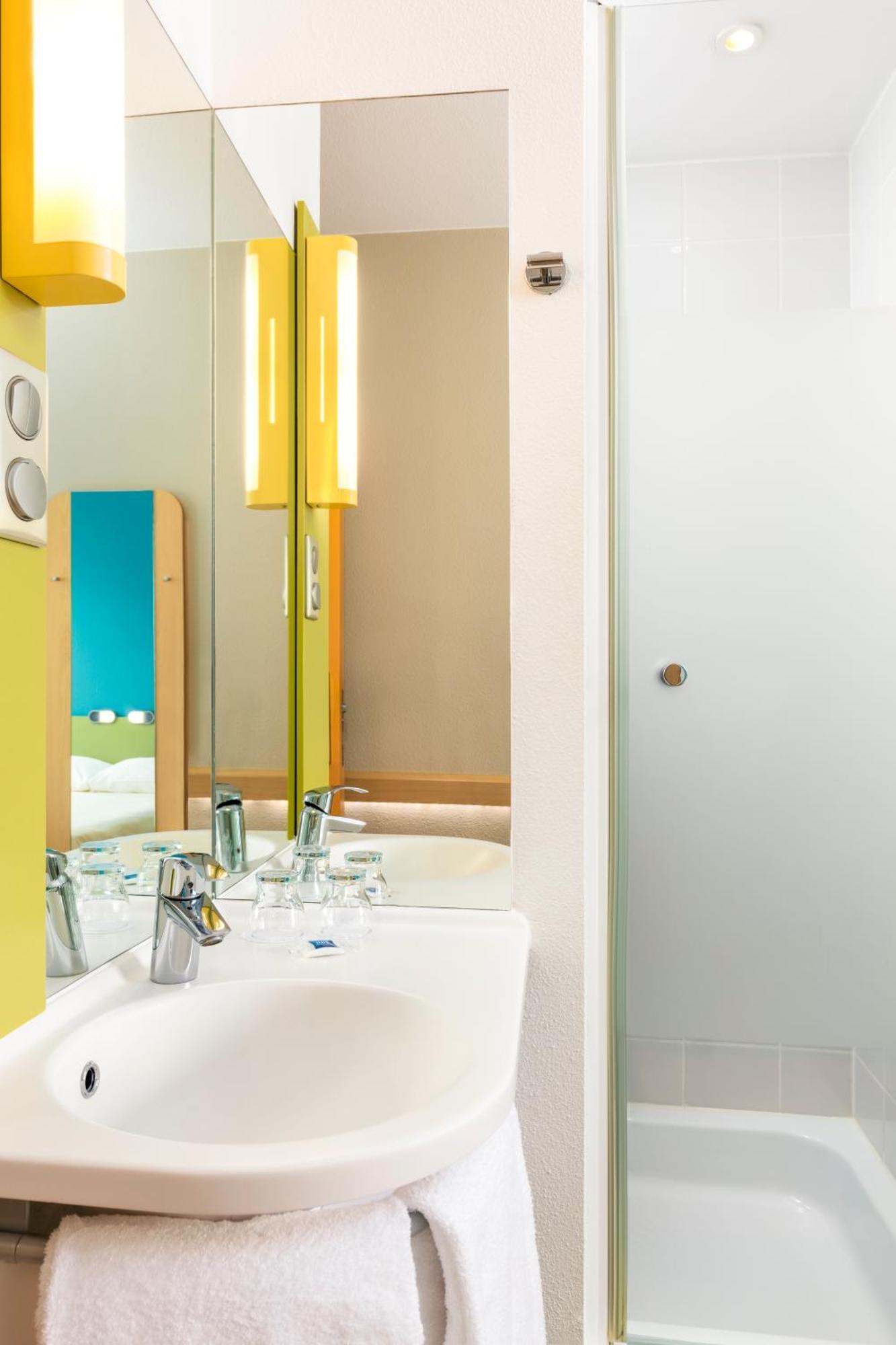 ibis budget Luebeck City Sued Bagian luar foto